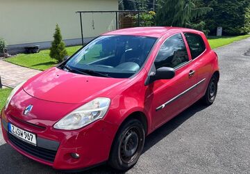 Renault Clio 126.000 km 1.850 &euro; Zwickau 08056