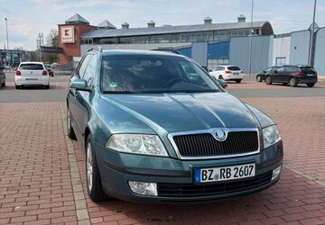 Skoda Octavia 208.000 km 4.000 &euro; Zwickau 08066