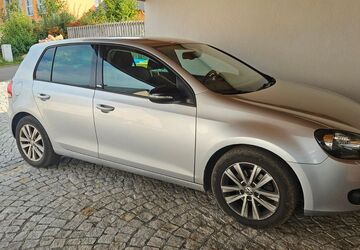 VW Golf 201.000 km 7.500 &euro; Aue 08280