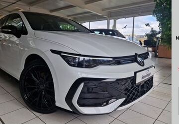 VW Golf 10.407 km 29.980 &euro; Glauchau 08371