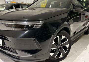 Opel Grandland (X) 16.886 km 28.490 &euro; Werdau 08412