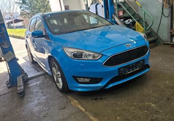 Ford Focus 105.000 km 10.200 &euro; Hohenstein-Ernstthal 09337