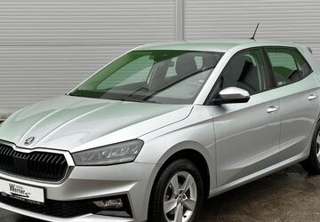 Skoda Fabia 15.957 km 17.190 &euro; Zwönitz / OT Dorfchemnitz 08297