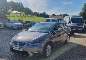 Seat Leon 77.855 km 11.990 &euro; Schneeberg 08289