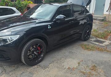 Alfa Romeo Stelvio 89.000 km 41.500 &euro; Reichenbach 08468